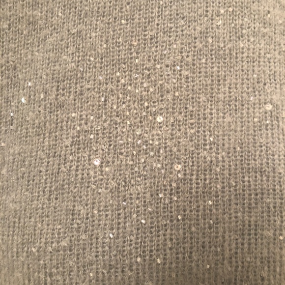 Vintage Seafoam Green Angora/Mohair Blend Long Ice Crystal Swearer. - Picture 5 of 6